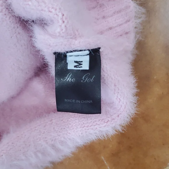 Fuzzy knit Pink cropped cardigan Sweater Sz S Cottage core 90s inspired - Picture 11 of 16